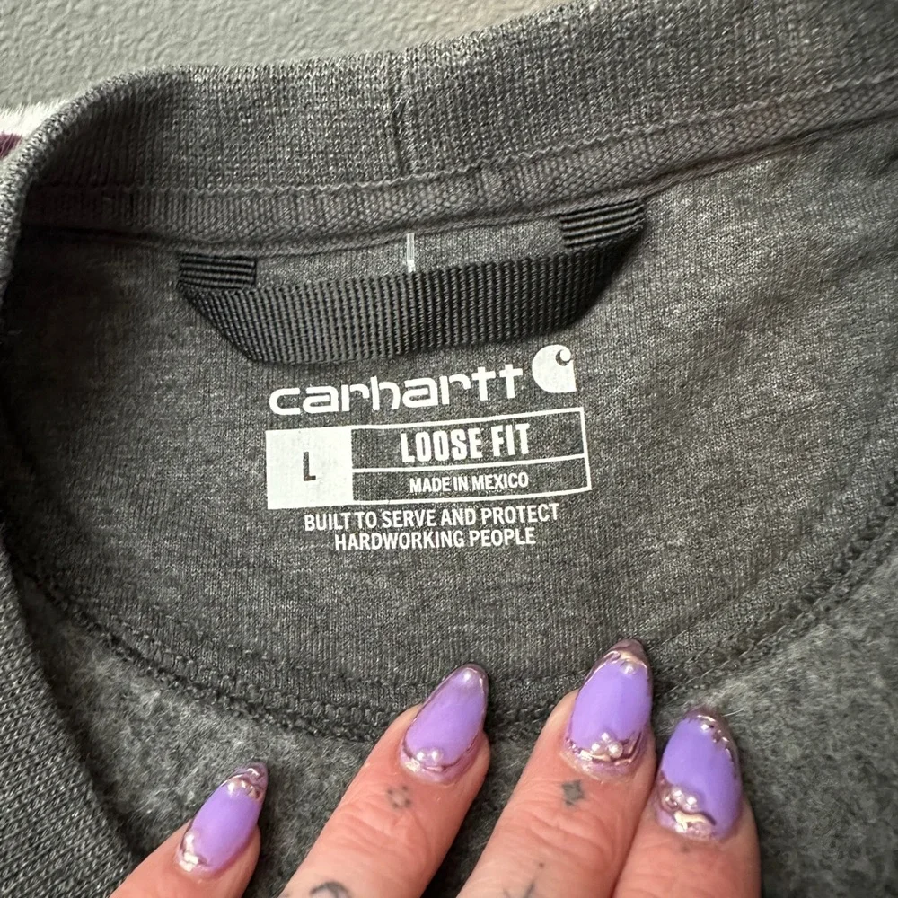 Carhartt crewneck